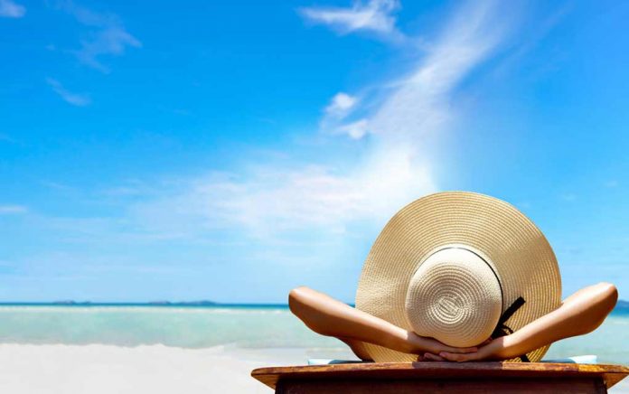Get Paid to Lay on the Beach Get Paid to Lay on the Beach