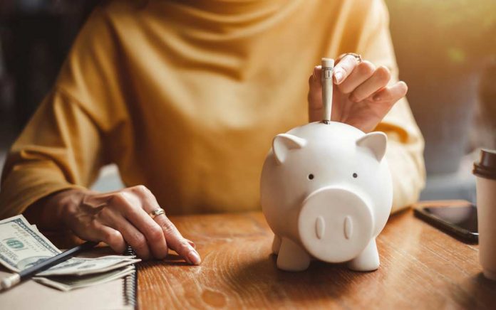 The 30-Day Plan to a $1000 Savings Account Balance