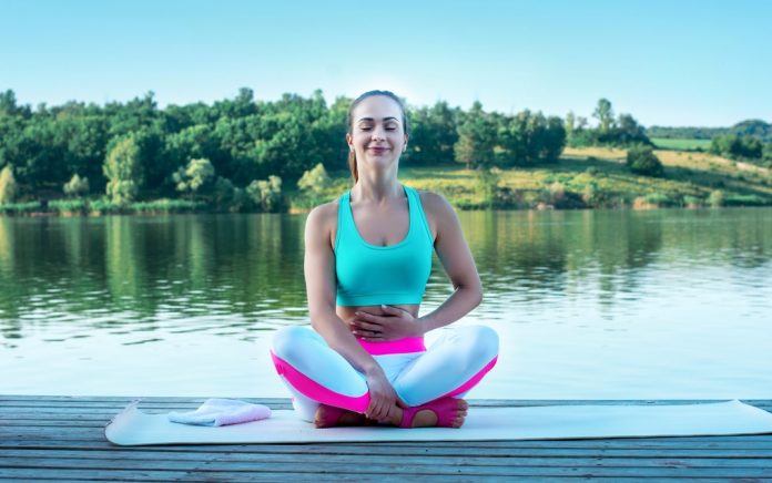 Can't Focus? Try These Quick Yoga Poses